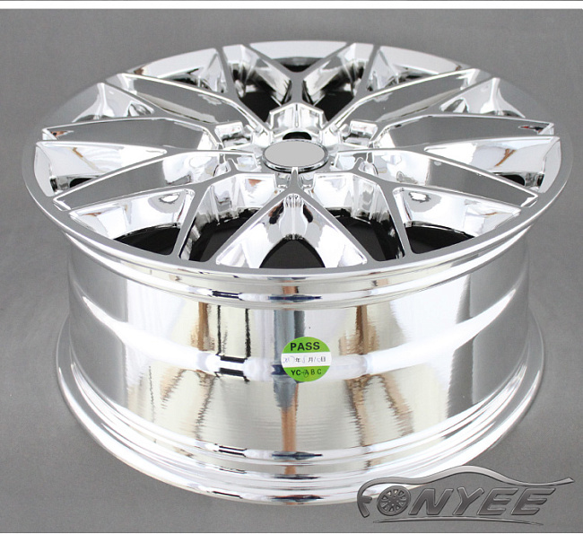 картинка Новые диски HRE P200 Replika R18 5X114,3 ET35 J8, хром магазин  StreetTuning 