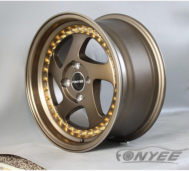 картинка Новые диски Rotiform TMB Flat R15 4х100 ET30 J7 бронза + золотистые болтики магазин  StreetTuning 