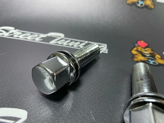 картинка Колесный болт Starleks M14x1.5 высота 45 мм, вращающаяся сфера, кл. 17 магазин  StreetTuning 