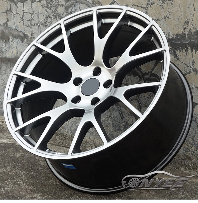 картинка Новые диски Staggered Hellcat R20 5х115 ET21 J9 серый глянец магазин  StreetTuning 