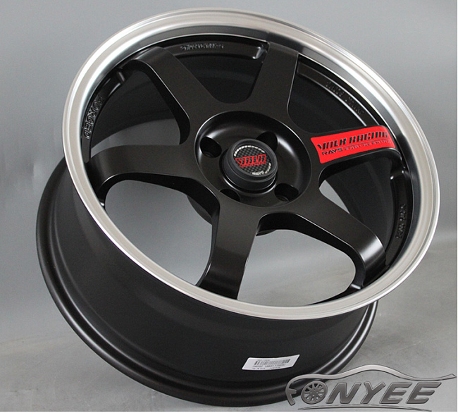 картинка Новые диски Rays TE37 R17 4X108 ET38 J7,5 черные матовые + хром полка магазин  StreetTuning 