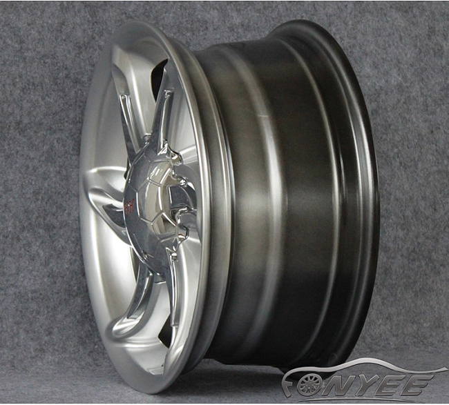 картинка Эксклюзивные диски лепесток HH R14 ET25 4x100/114,3 J6,5 серебро магазин  StreetTuning 