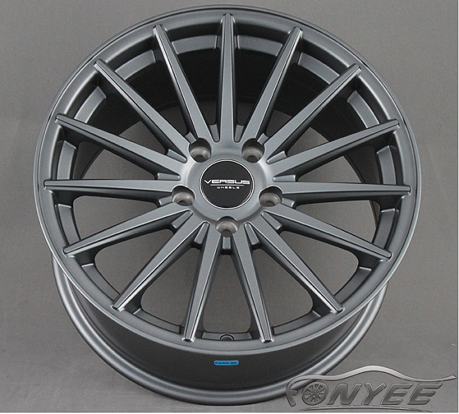 картинка Новые диски Vossen VFS2 Replica R18 5X114,3 ET40 J9,5 серый мат магазин  StreetTuning 