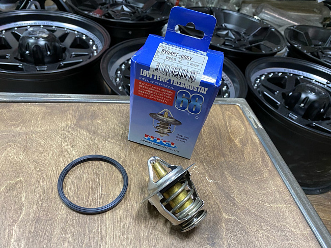 картинка Термостат низкотемпературный спортивный ТАМА Toyota 3S-GE \ GTE 68 гр магазин  StreetTuning 