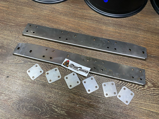 картинка Усилители лонжеронов раздатки GTS для Нива 2121-2131, 2мм магазин  StreetTuning 