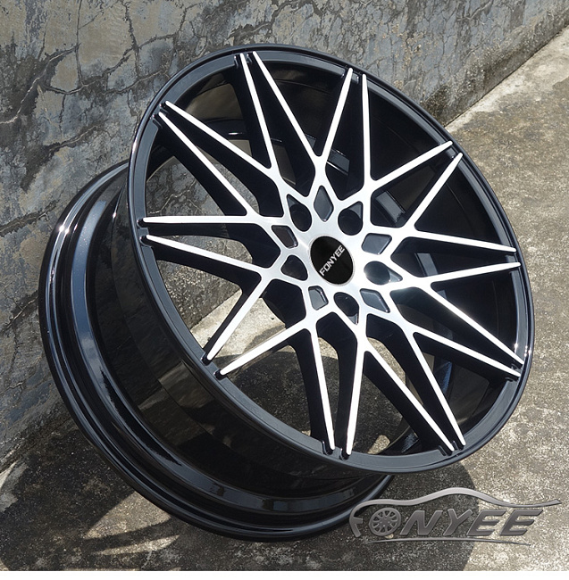картинка Новые диски Fonyee модель 7 R19 5x114,3 ET35 J8,5 черные + серебро магазин  StreetTuning 