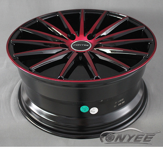 картинка Новые диски Vossen VFS2 Replica R17 5X114,3 ET40 J7,5 черный глянец + красный магазин  StreetTuning 