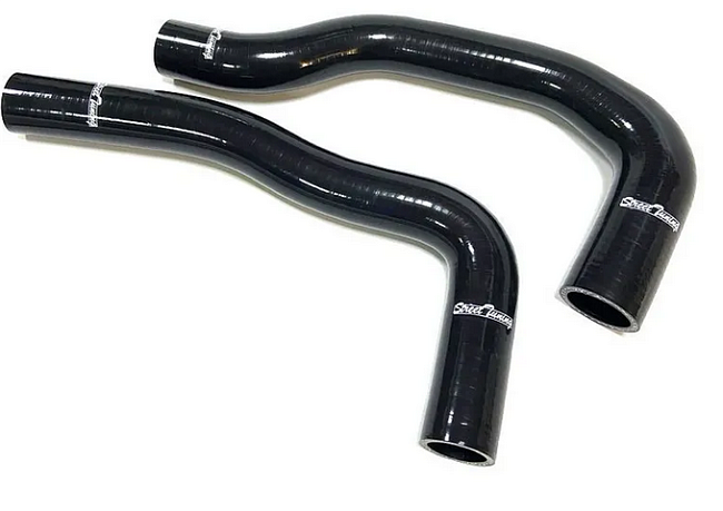 картинка Патрубки радиатора StreetTuning для Toyota Mark 2 JZX100-JZX110 1JZ-GT магазин  StreetTuning 