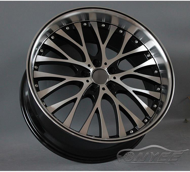 картинка Новые диски Fonyee sports 2 R20 J9 ET25 5x114,3 черный + серебро магазин  StreetTuning 