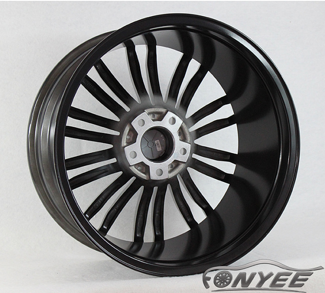 картинка Новые диски BMW style 142 R18 5x120 ET33 J8,5 темно-серебристые магазин  StreetTuning 