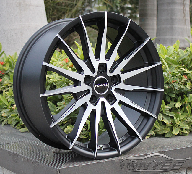 картинка Новые диски WORK URBANZONE FERVORE R18 5X115 ET33 J8,0 черные с серебром магазин  StreetTuning 