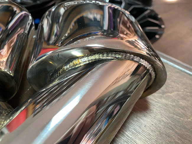 картинка Насадки на глушитель AMG для Mercedes стиль C63 C-Class W204 AMG магазин  StreetTuning 