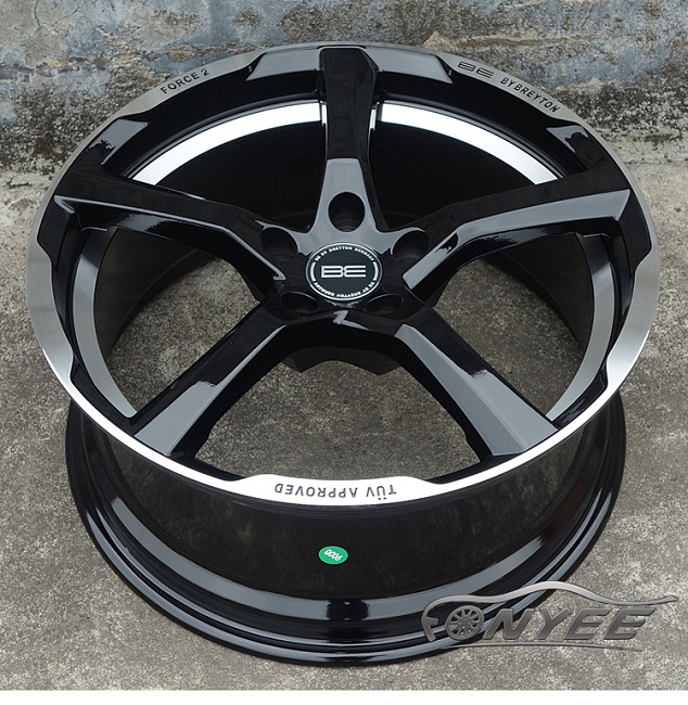 картинка Новые диски BE Breyton R18 5x112 ET35 J8 черные магазин  StreetTuning 