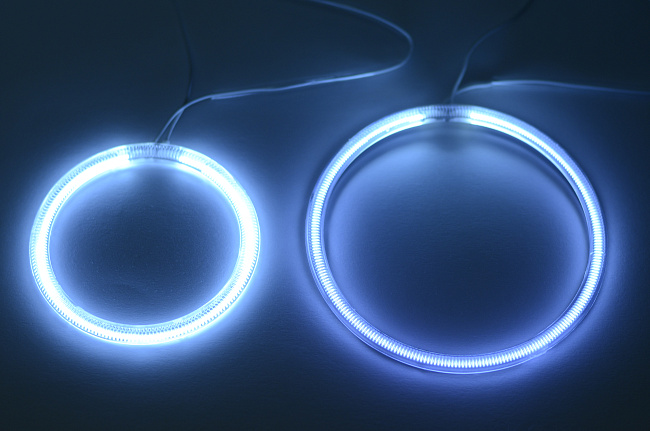 картинка Газоразрядные ангельские для Volkswagen Golf5. Диаметр 106 мм х140 мм магазин  StreetTuning 