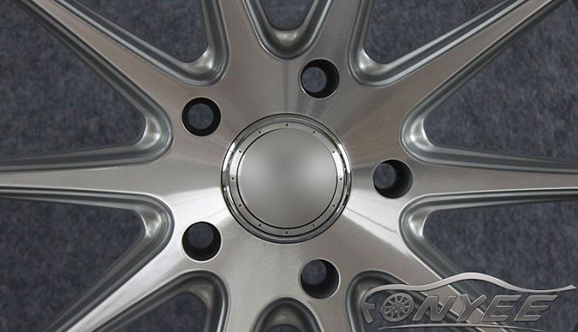 картинка Новые диски Aversus Aurelia R19 J8,5 ET+35 5x115 серебро + хром полка магазин  StreetTuning 