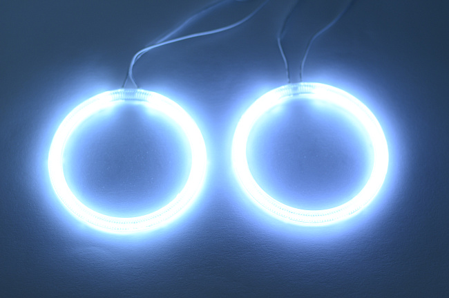 картинка Газоразрядные ангельские для BMW E83 (X3). Диаметр 132 мм х146 мм. магазин  StreetTuning 