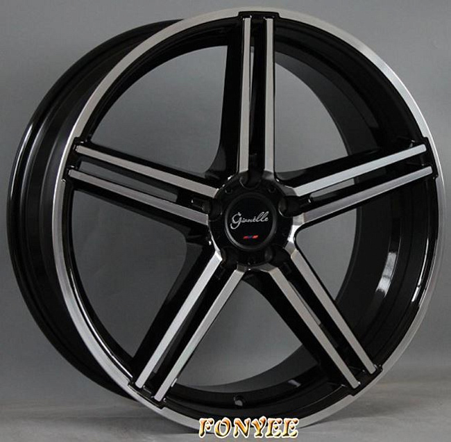 картинка Новые диски Gianelle Lucca R20 J8,5 ET38 5x114,3 черный + серебро магазин  StreetTuning 