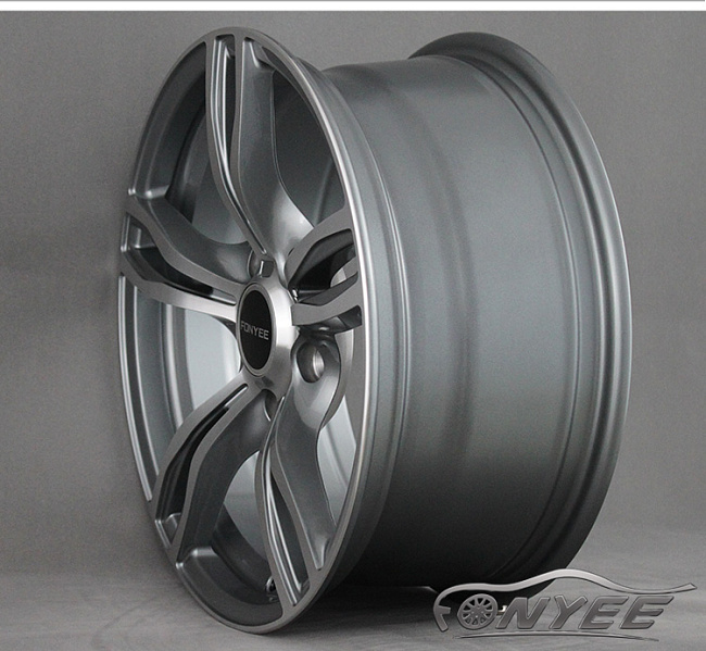 картинка Новые диски BMW F10 style R18 5x120 ET32 J9,5 серый + серебро магазин  StreetTuning 