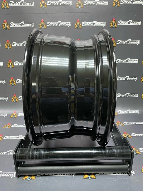 картинка Новые диски Rotiform R15 J8 ET20 4x100 Black + Silver магазин  StreetTuning 