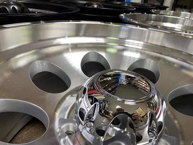 картинка Новые диски GT WHEEL Style R16 J8 et -20 5x139,7, серебро магазин  StreetTuning 