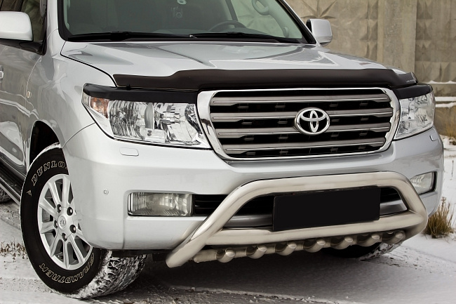 картинка Toyota LC 200 2007—2011 Накладки на передние фары (реснички) компл.-2 шт. магазин  StreetTuning 