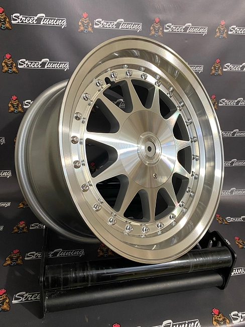картинка Новые диски Hartge R15 J7.5 ET25 4x100/114.3 Silver магазин  StreetTuning 