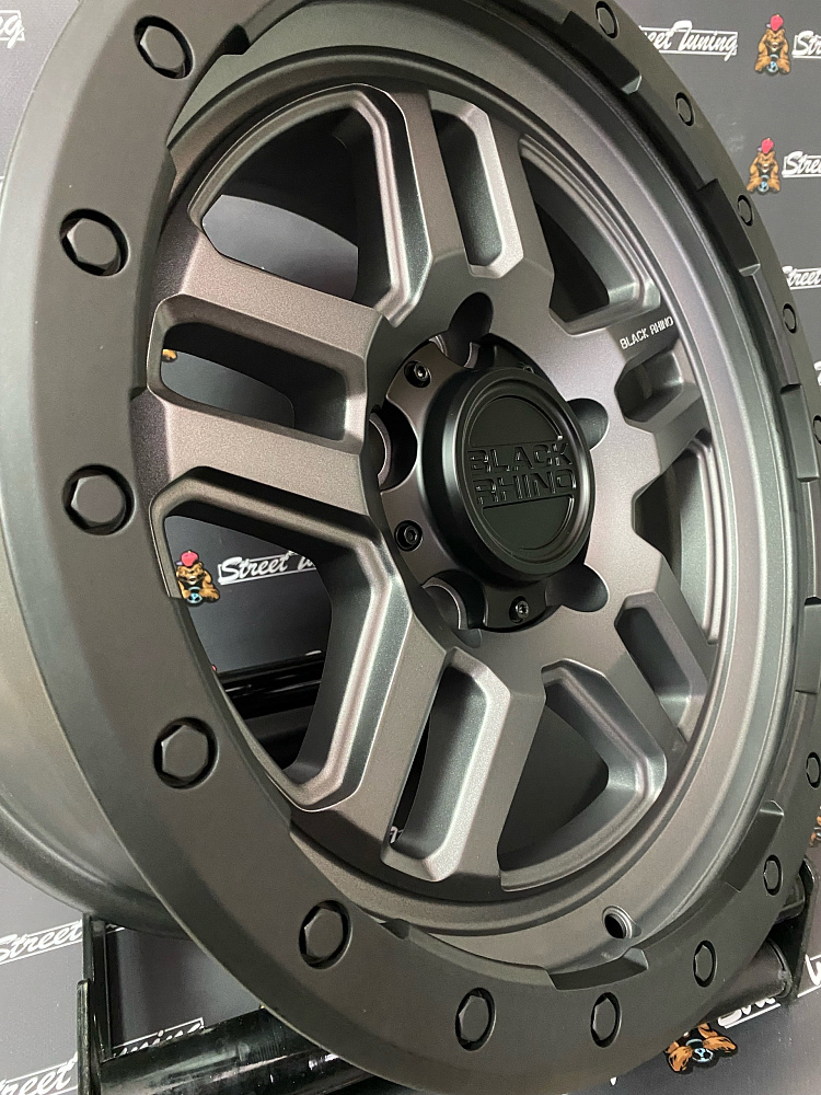 картинка Новые диски Black Rhino Barstow R18 J9 ET18 5x150 Gray + black от магазина  StreetTuning