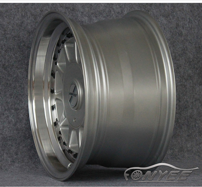 картинка Новые диски Hartge R17 4X100/4X114,3 ET30 J10 серебро + полированя полка магазин  StreetTuning 