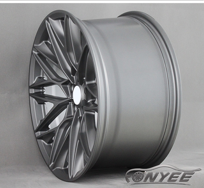 картинка Новые диски HRE P200 Replika R19 5X100 ET38 J9,5, темно-серебряные магазин  StreetTuning 