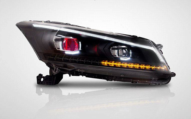 картинка Передние фары для Honda Accord 2008-2012 г магазин  StreetTuning 