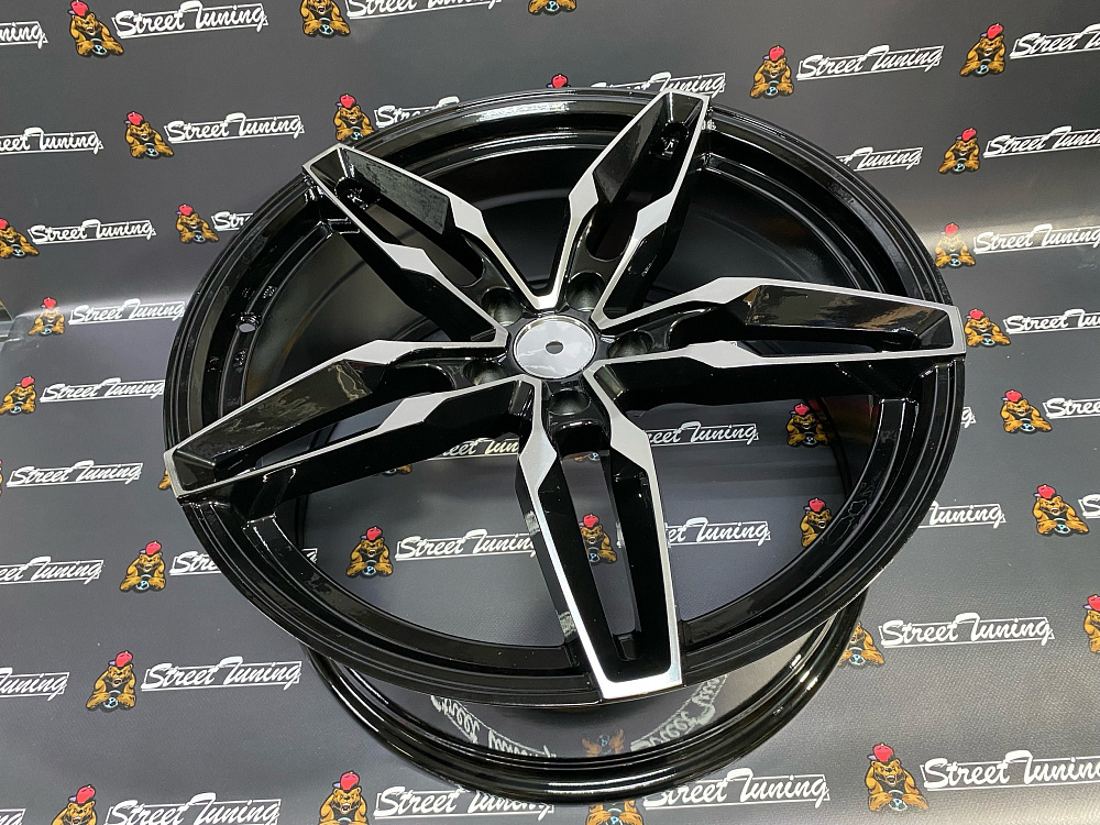картинка Новые диски Inforged R19 J8.5 ET38 5x108 Black + Silver от магазина  StreetTuning