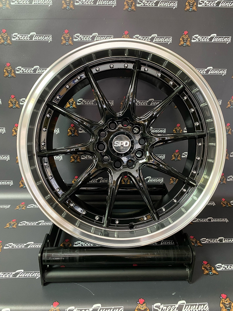 картинка Новые диски XXR R18 J8.5 ET35 5x114.3/5X112 Black+Silver от магазина  StreetTuning