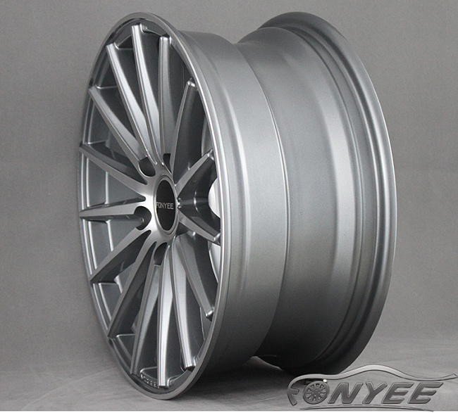 картинка Новые диски Vossen VFS2 Replica R16 5X114,3 ET40 J7 серый + серебро магазин  StreetTuning 