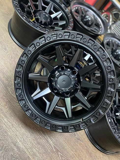 картинка Новые диски Off Road R17 J8.5 ET -12 6X139.7, черные магазин  StreetTuning 