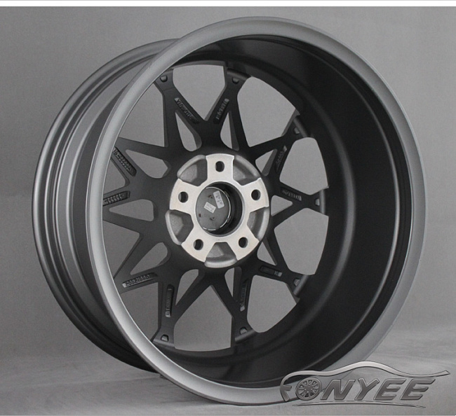 картинка Новые диски BMW модель 2 R18 5X120 ET33 J8 серебро магазин  StreetTuning 