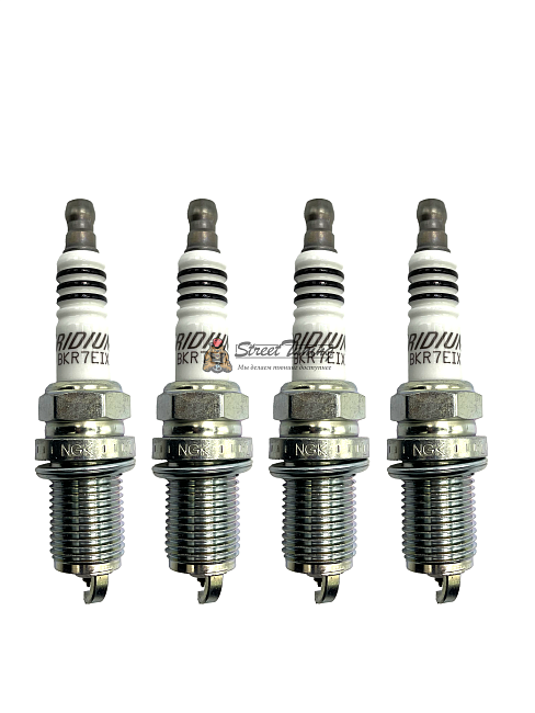 картинка Свечи зажигания NGK Iridium BRK7EIX 2667 - 4 шт магазин  StreetTuning 