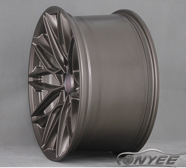 картинка Новые диски HRE P200 Replika R18 5X105 ET40 J8, бронзовые глянцевые магазин  StreetTuning 