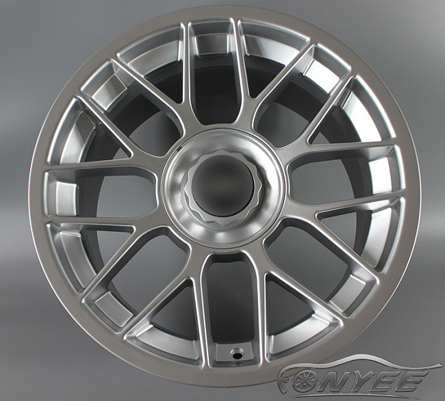 картинка Новые диски BBS RC302 R18 5X112/5X120 ET20 J10 серебро глянец магазин  StreetTuning 