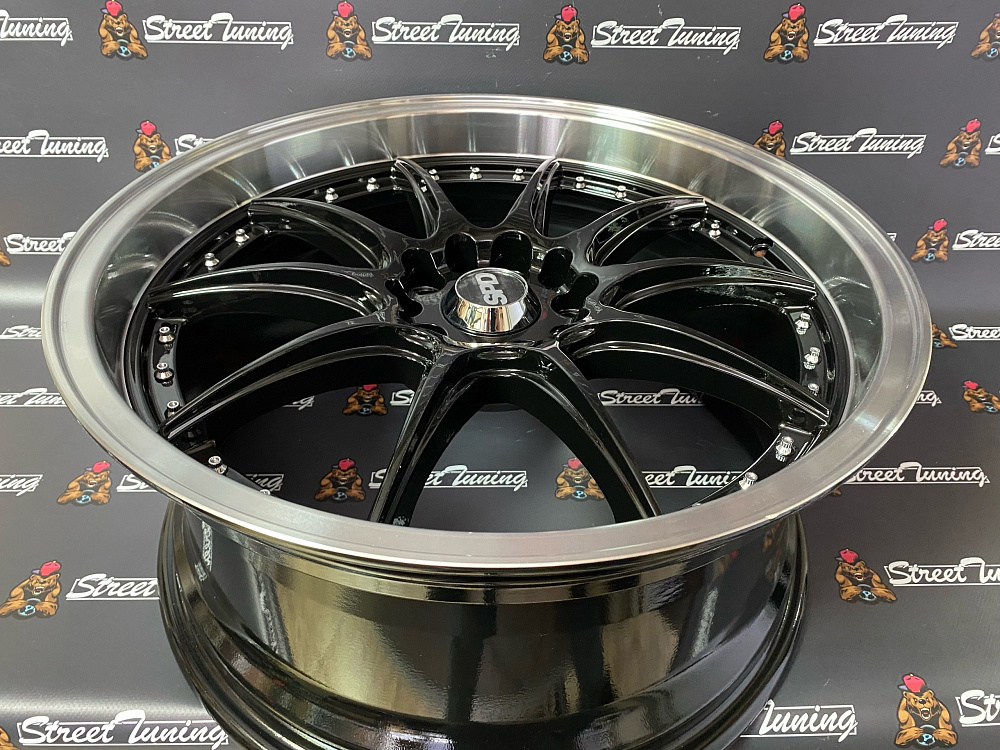 картинка Новые диски XXR R18 J8.5 ET35 5x114.3/5X112 Black+Silver от магазина  StreetTuning