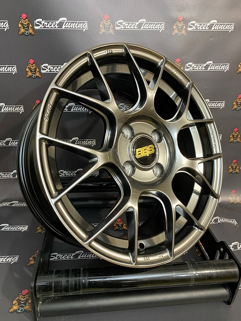 картинка Новые диски BBS R15 J6.5 ET38 4X100, Hyper Black магазин  StreetTuning 