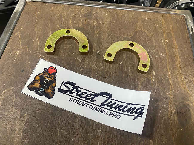 картинка Проставки 10 мм. под верхние шаровые "GTS" для ВАЗ Нива 2121-2131 магазин  StreetTuning 