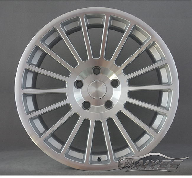 картинка Новые диски Rotiform IND R19 5x112 ET40 J8,5 серебро магазин  StreetTuning 