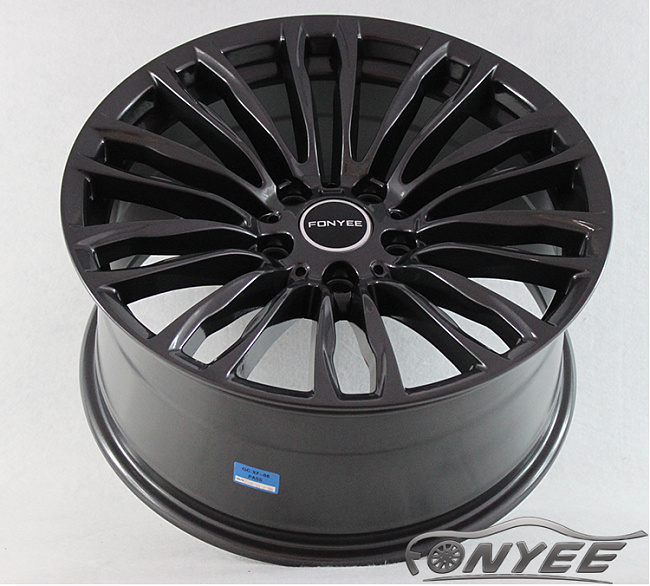 картинка Новые диски BMW style 142 R19 5x120 ET35 J9,5 черное серебро магазин  StreetTuning 