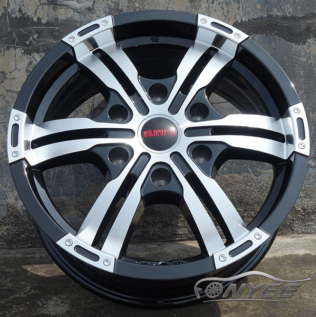 картинка Новые диски WILDPORTER CROSS SIX R16 J6,5 ET38 6x139,7 черный глянец + серебро магазин  StreetTuning 