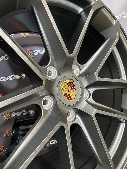 картинка Новые диски Porsche FPS-20 Style R19 J8.5/J10 ET50 5X30, графит магазин  StreetTuning 