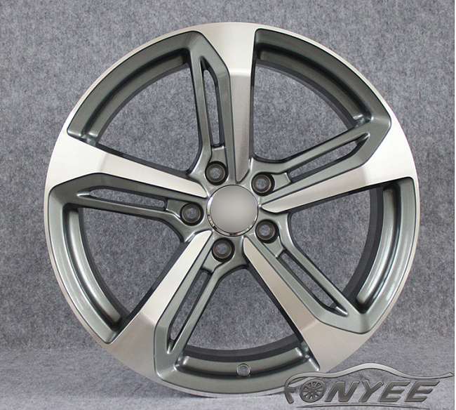 картинка Новые диски Audi RS 7 R18 5x112 ET35 J8 серый + серебро магазин  StreetTuning 