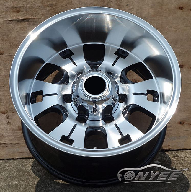 картинка Новые диски XO wheels 2 R15 J8,5 ET-32 6x139,7 черный + серебро магазин  StreetTuning 