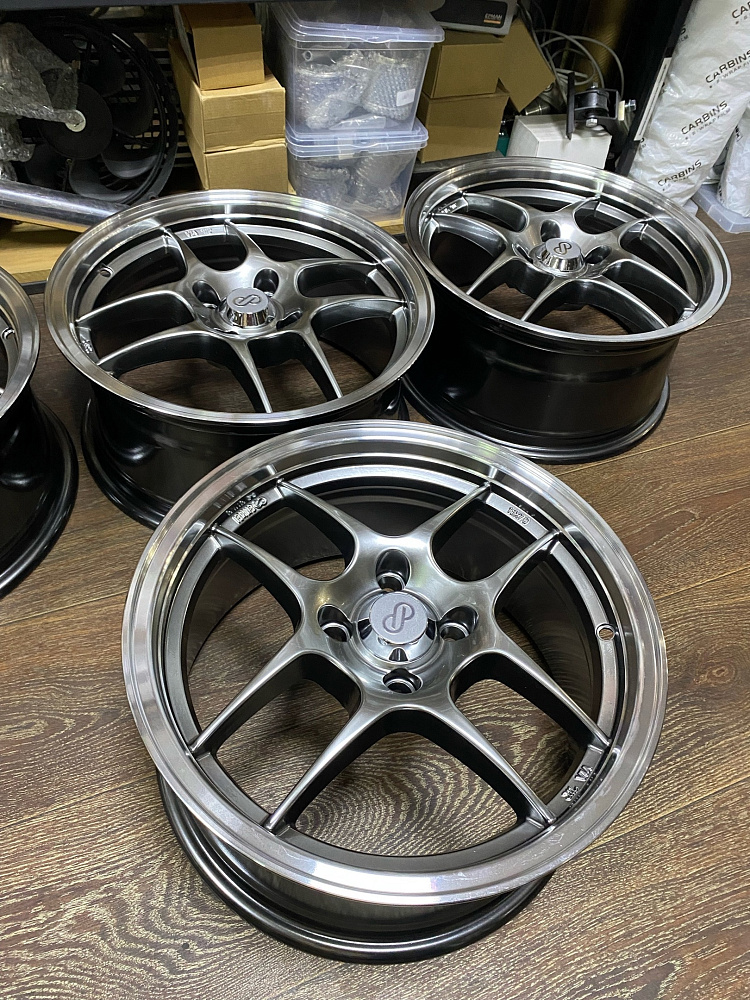 картинка Новые диски ENKEI R15 J7 ET36 4x100 Hyper Black от магазина  StreetTuning