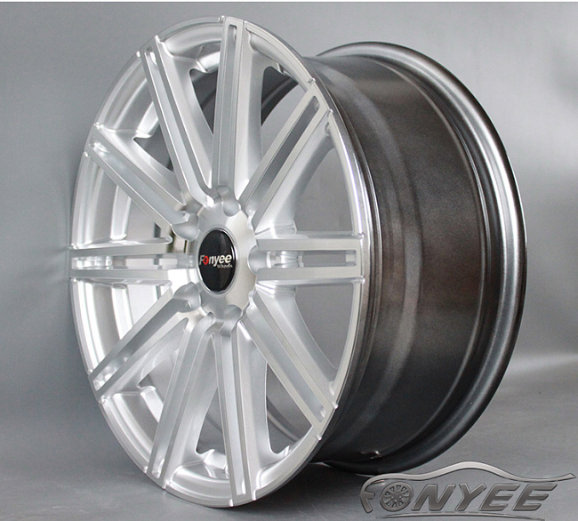 картинка Новые диски Vossen CV4 Replica R17 5X100 ET35 J7 серебро магазин  StreetTuning 