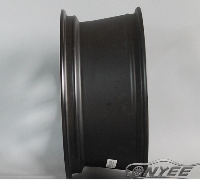 картинка Новые диски Styluz M537 R17 5х114,3 ET43 J7,5 черный мат + серебро магазин  StreetTuning 